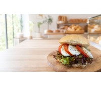 Ciabatta mit Tomate und Mozzarella Ciabatta mit Tomate und Mozzarella